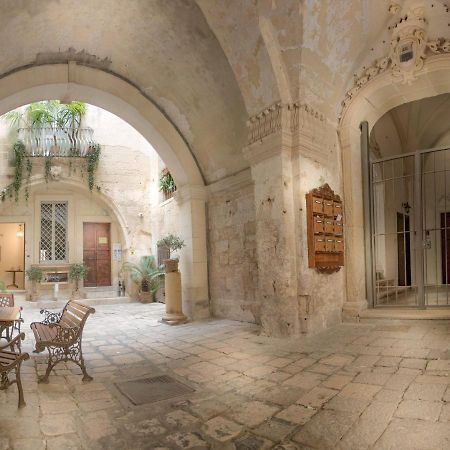 Forleo Historic Apartments - Treb Collection Lecce Exteriör bild