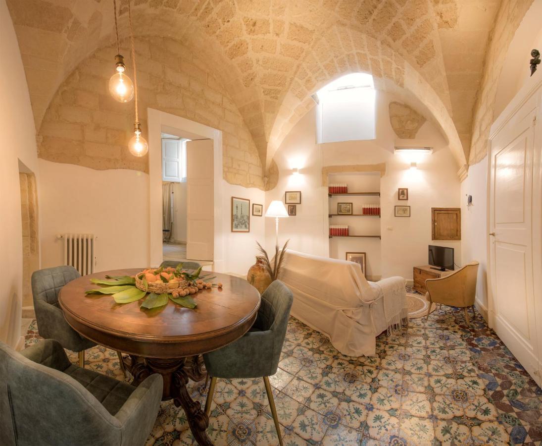 Forleo Historic Apartments - Treb Collection Lecce Exteriör bild